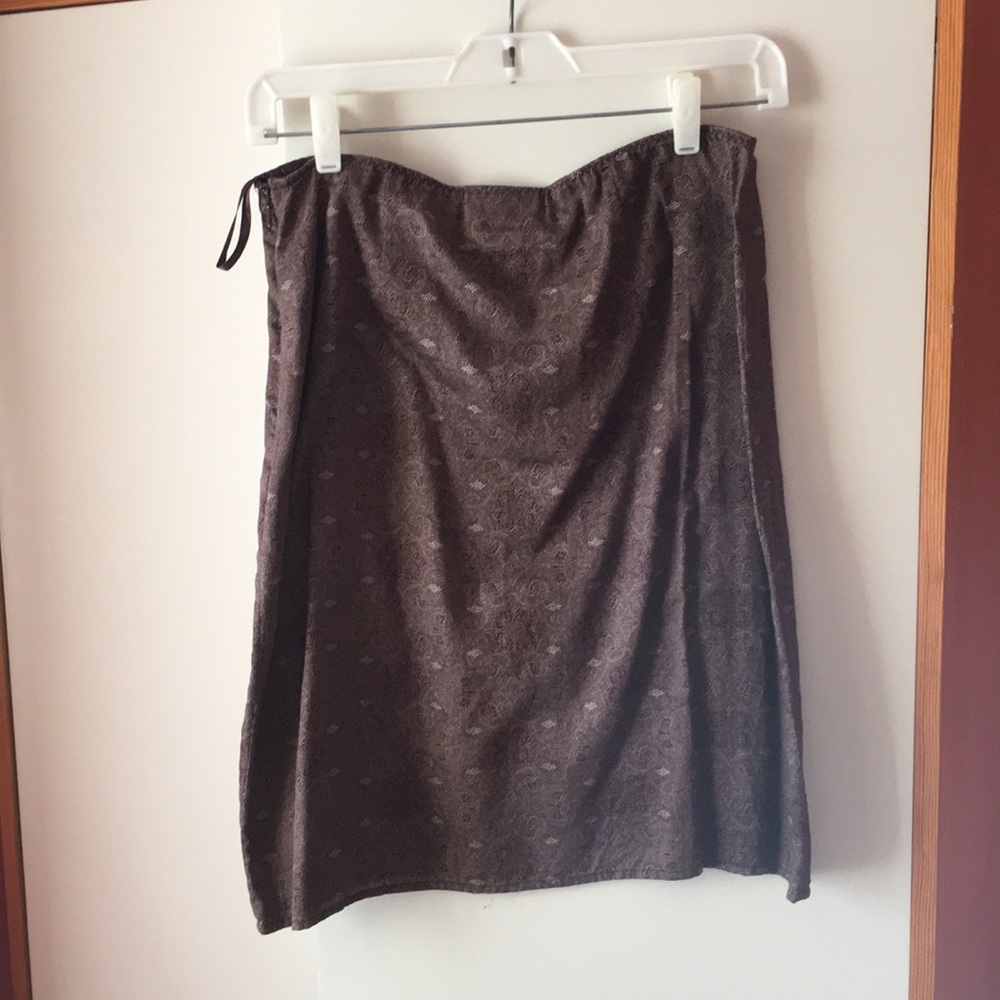 Patterned skirt